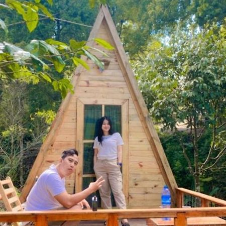 Penginapan Segitiga 2 Bandung Eksteriør bilde